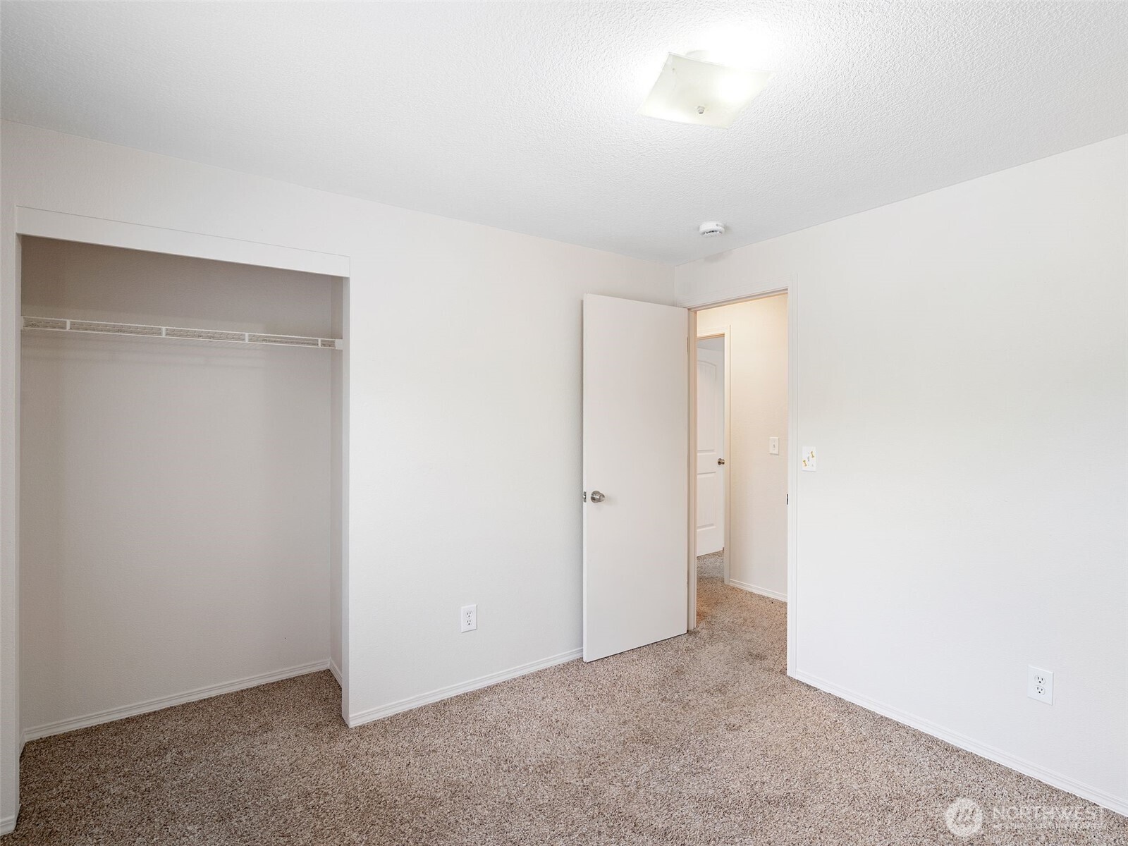 15420 NE 84th Street , Vancouver, WA 98682