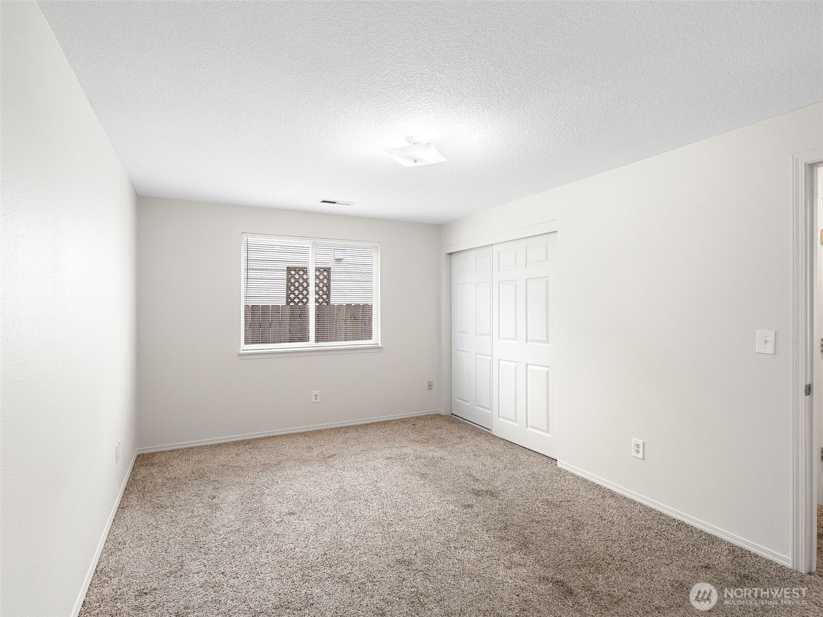 15420 NE 84th Street , Vancouver, WA 98682