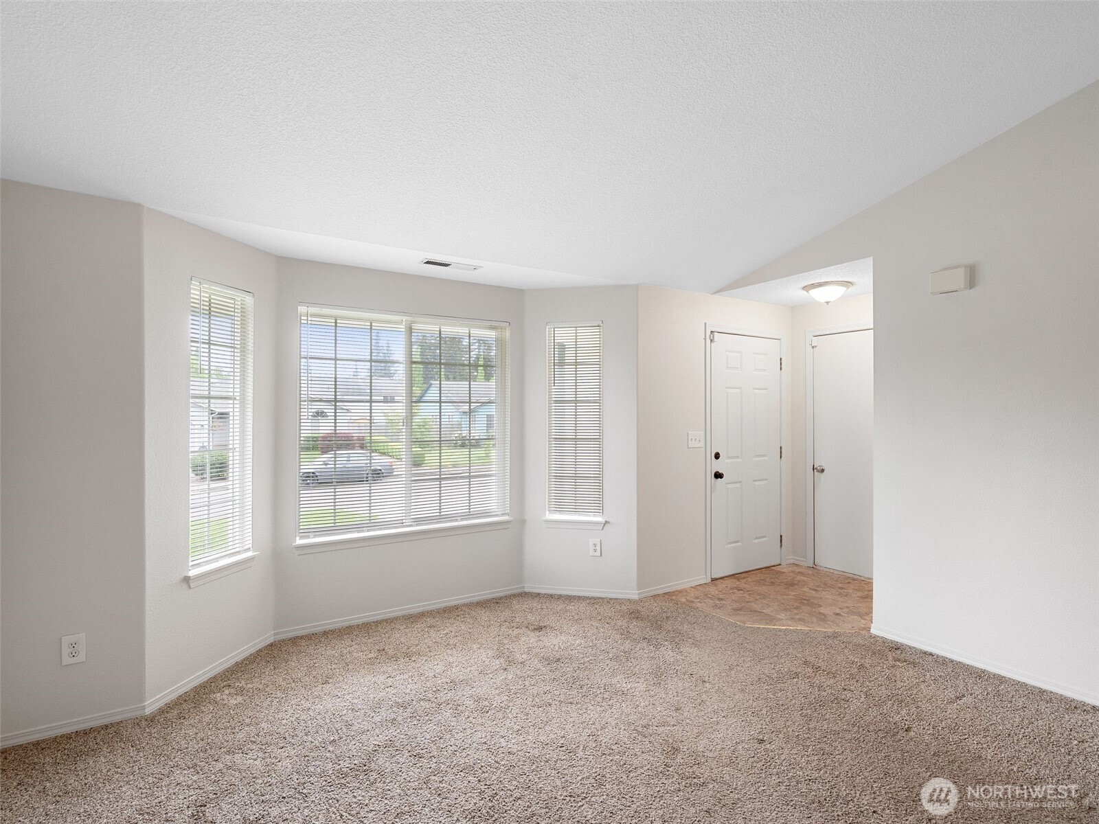 15420 NE 84th Street , Vancouver, WA 98682