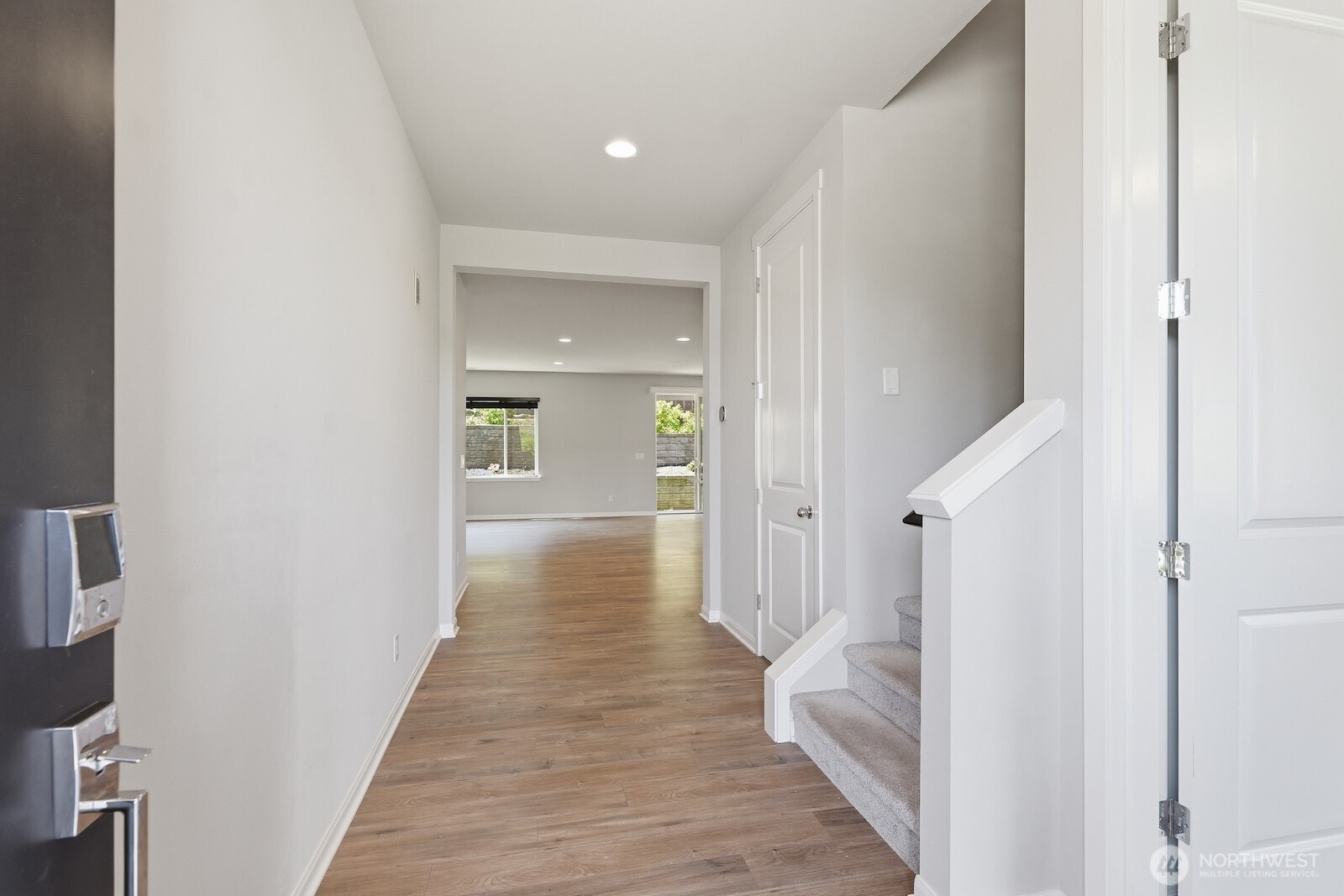 2466 NE Athlon Court , Poulsbo, WA 98370