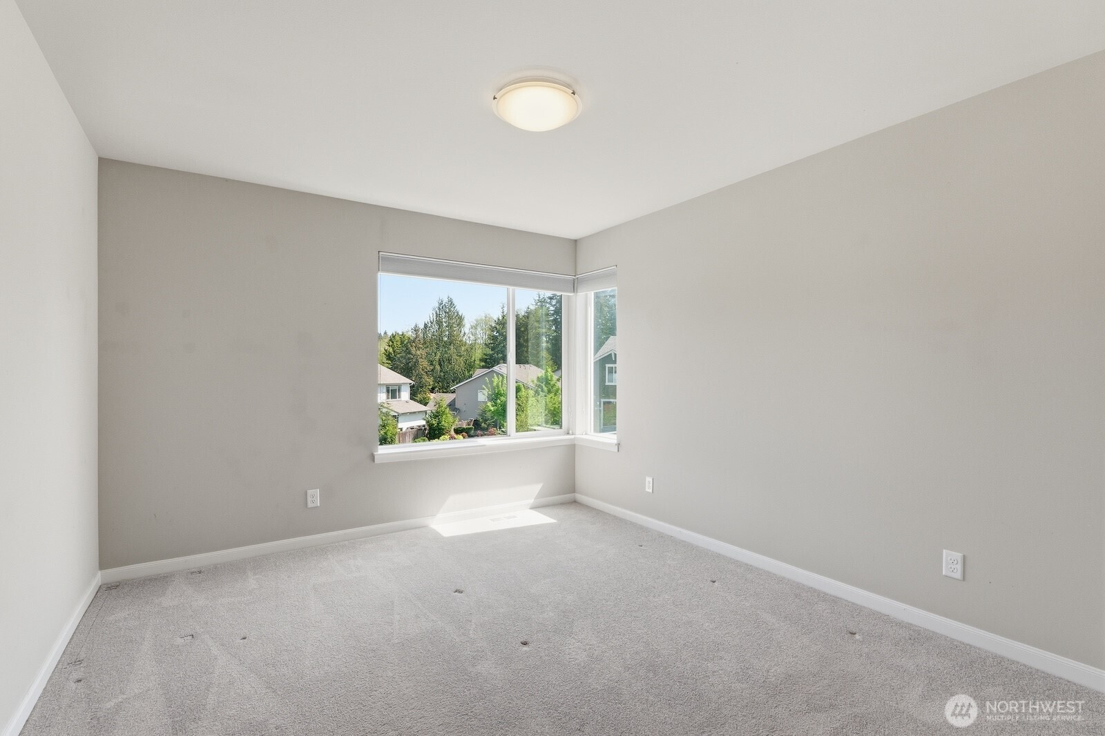 2466 NE Athlon Court , Poulsbo, WA 98370