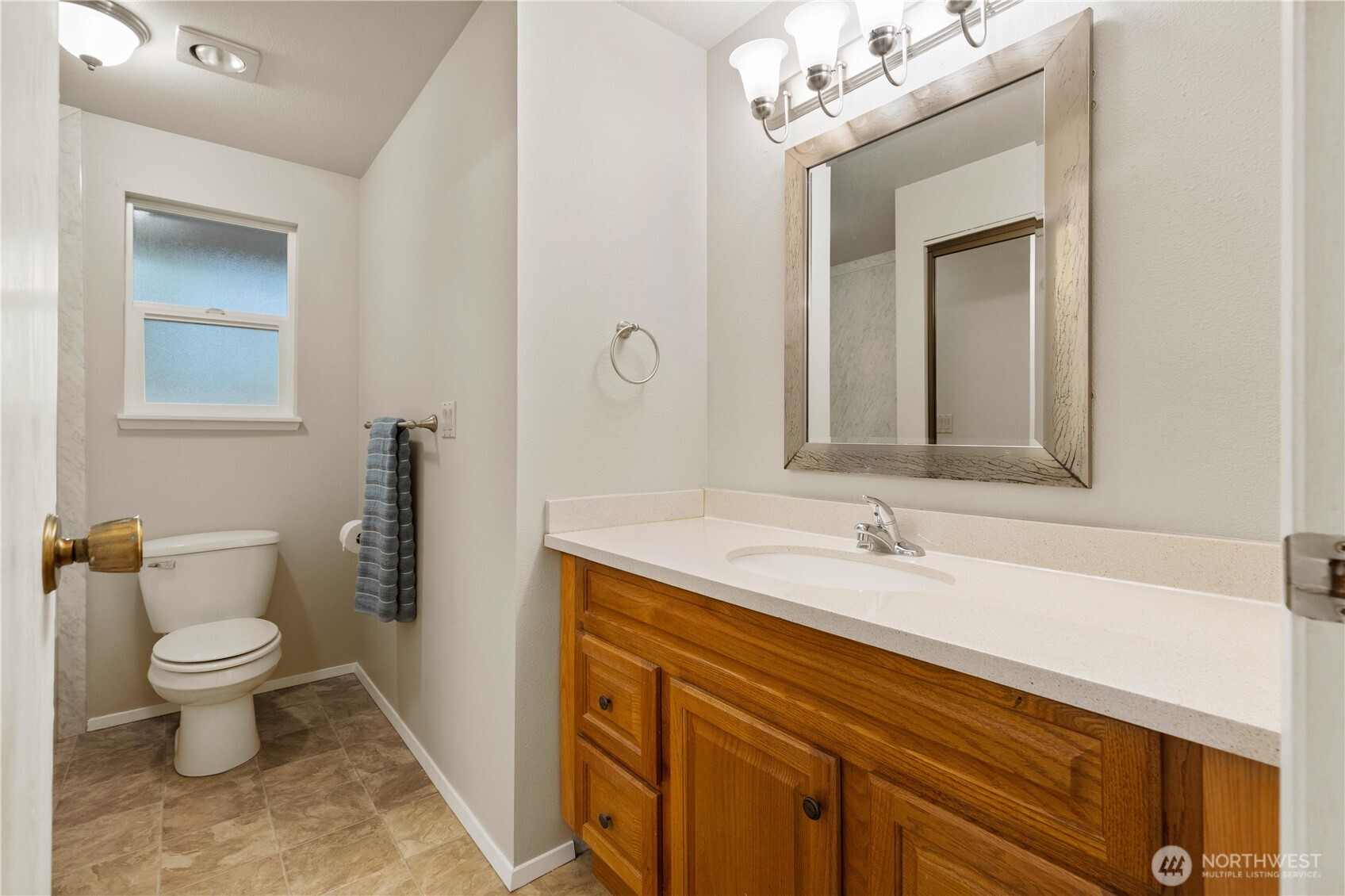 3322 43rd Place NE, Tacoma, WA 98422