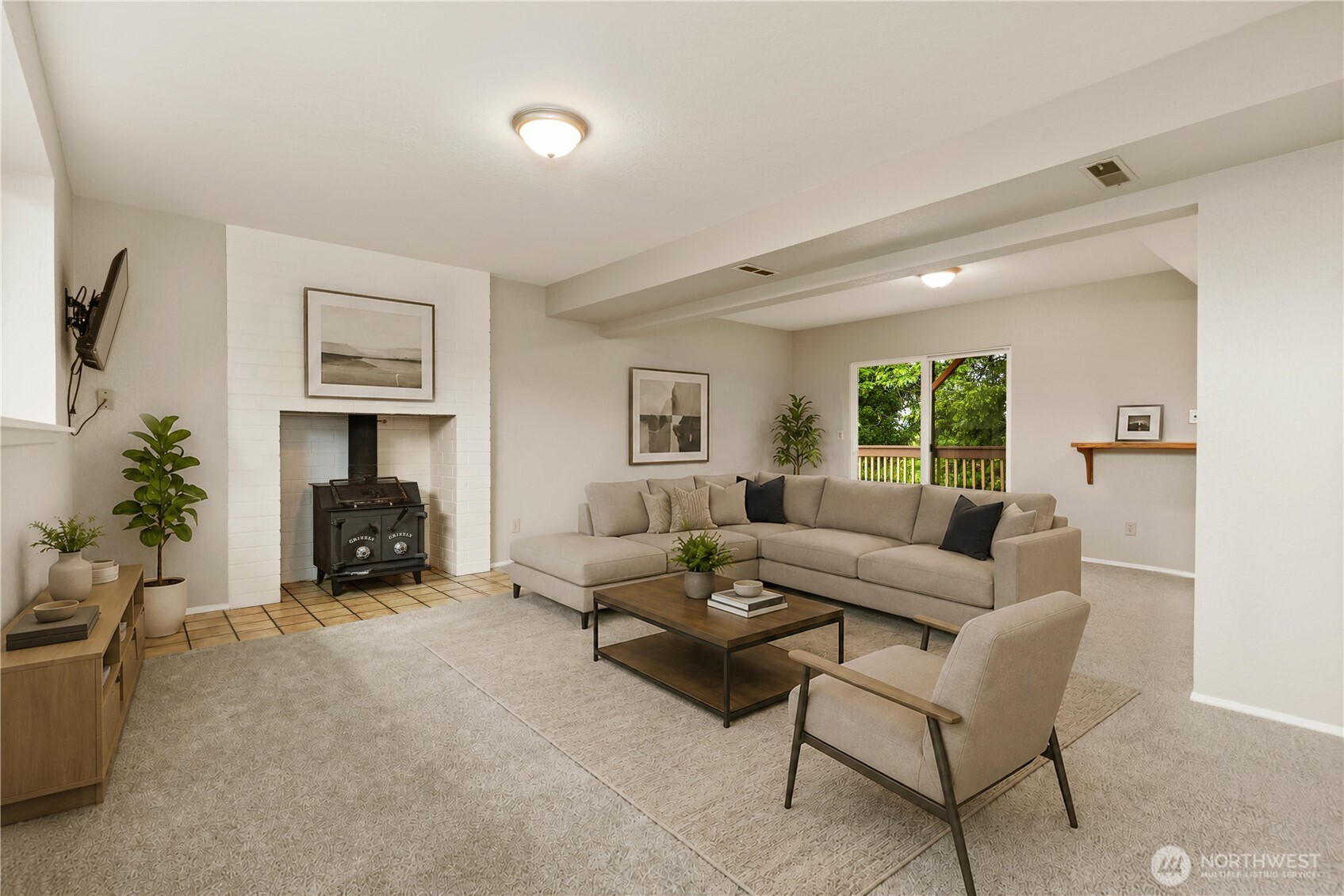 3322 43rd Place NE, Tacoma, WA 98422