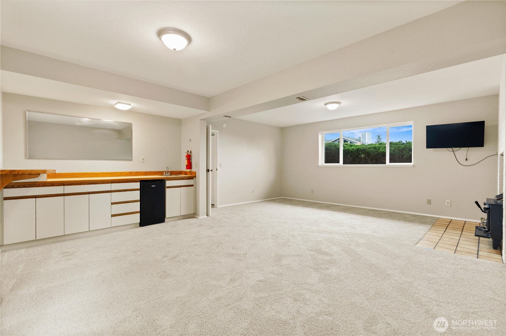 3322 43rd Place NE, Tacoma, WA 98422