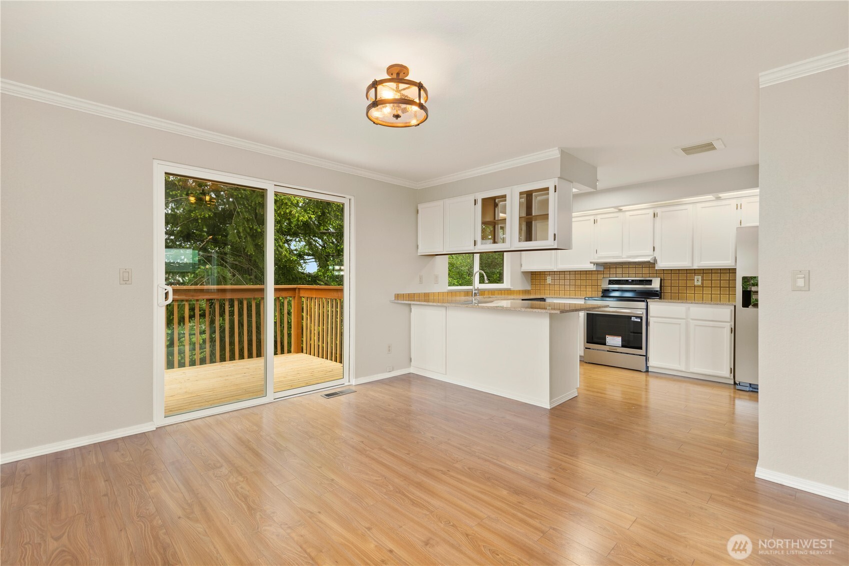 3322 43rd Place NE, Tacoma, WA 98422