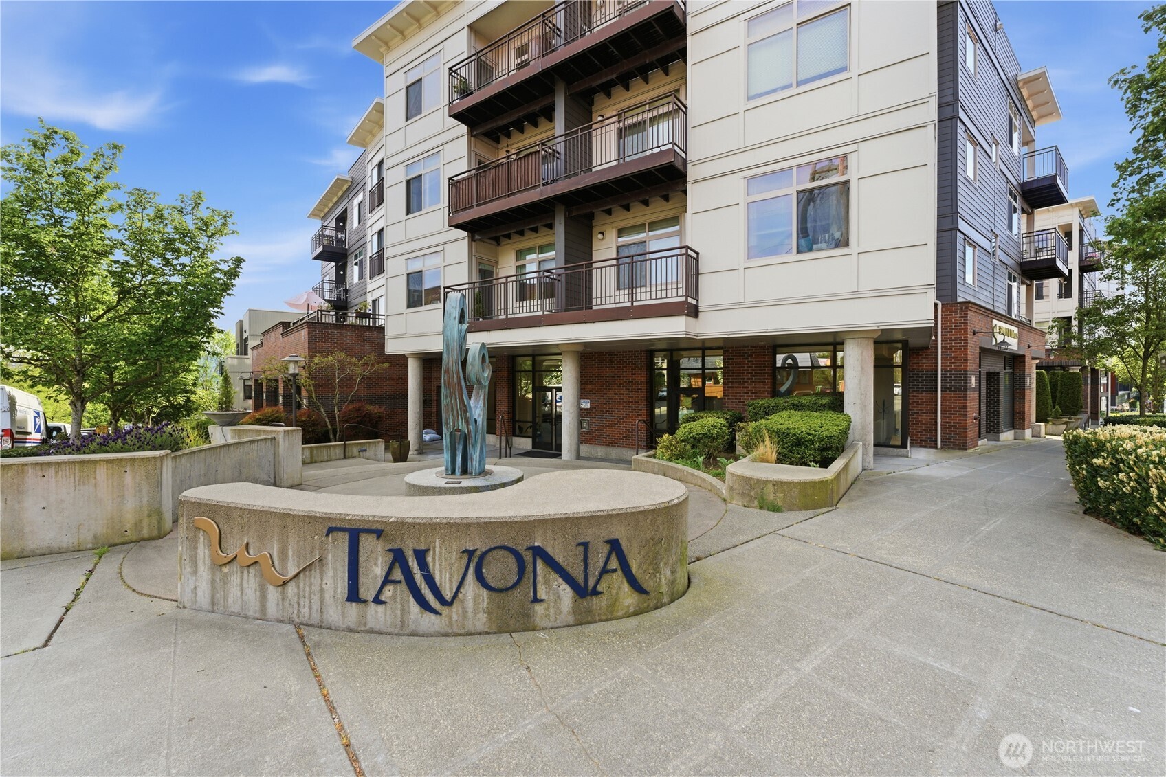 3333 Wallingford Avenue N #203, Seattle, WA 98103-9001