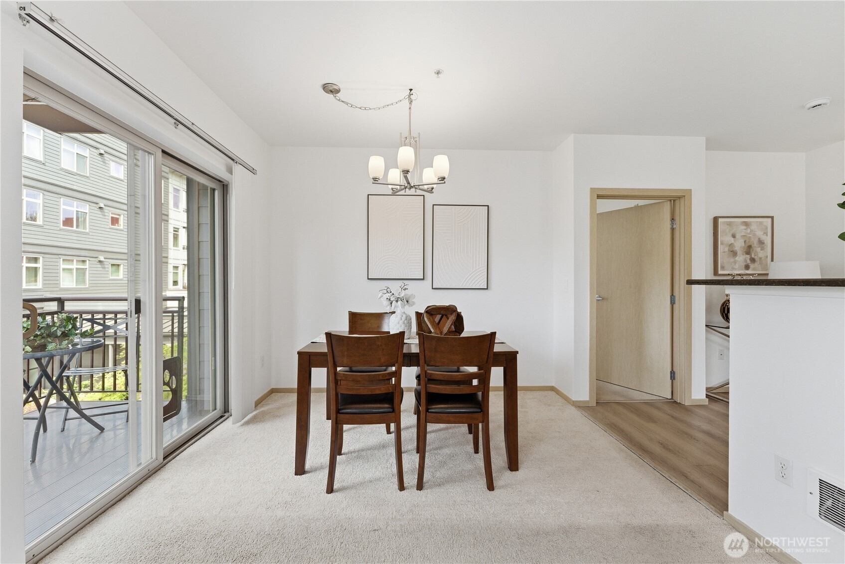 3333 Wallingford Avenue N #203, Seattle, WA 98103-9001