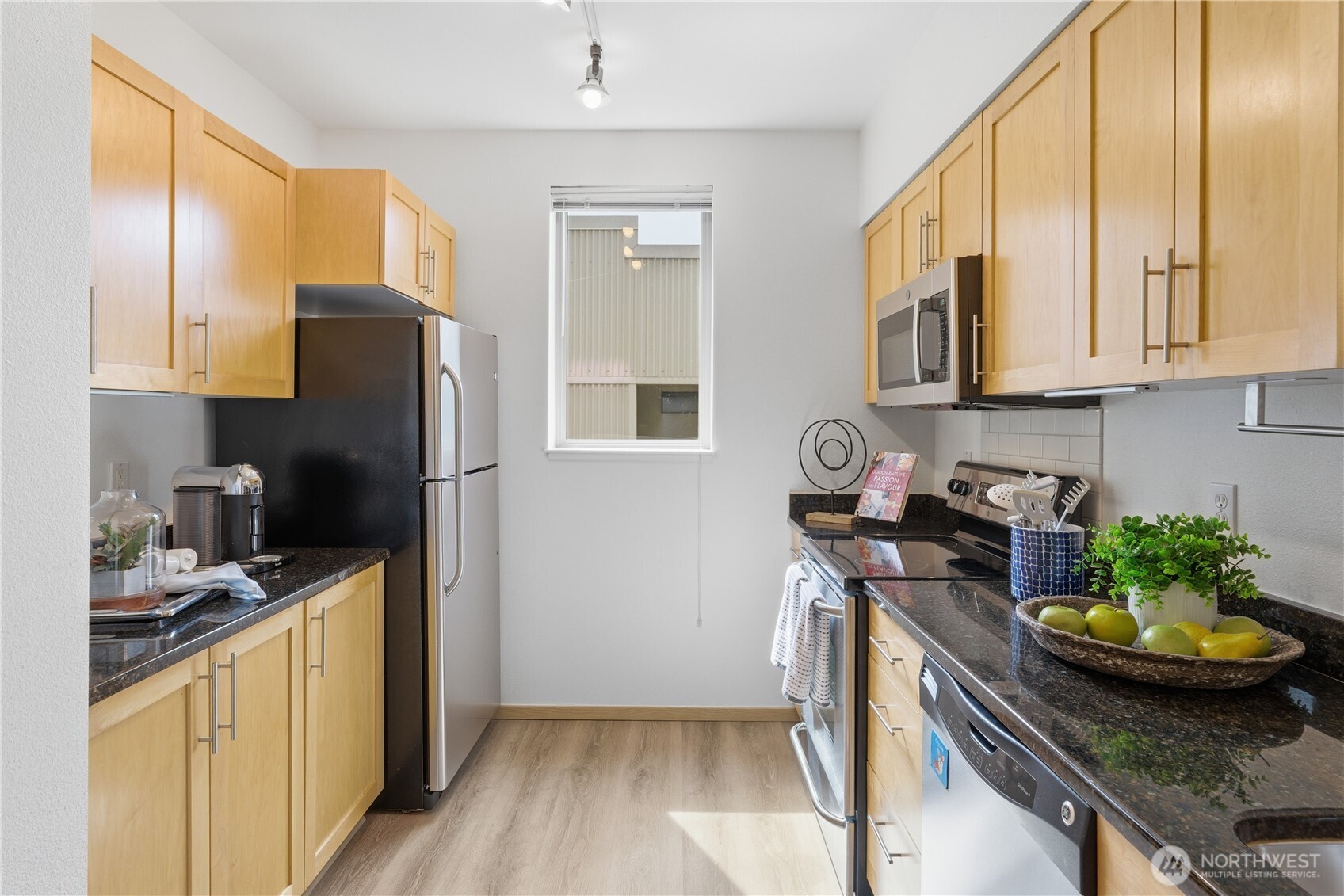 3333 Wallingford Avenue N #203, Seattle, WA 98103-9001