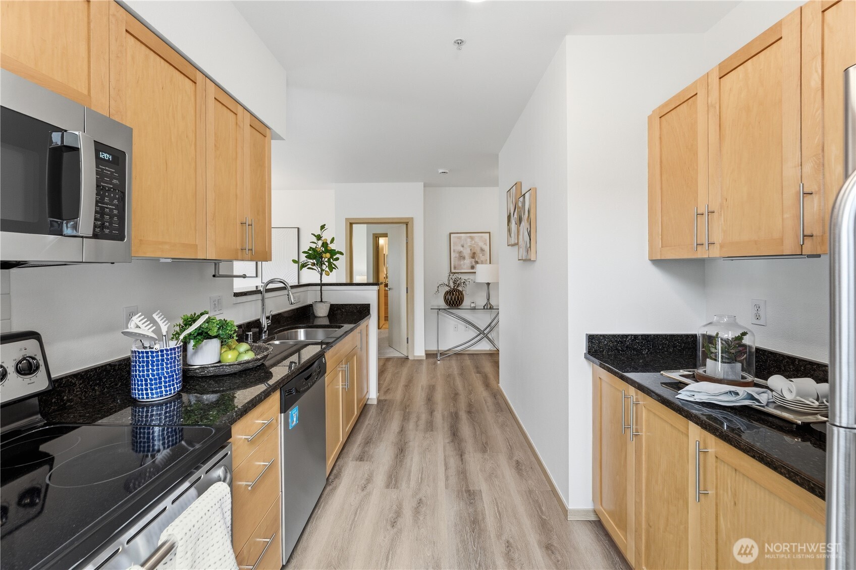 3333 Wallingford Avenue N #203, Seattle, WA 98103-9001