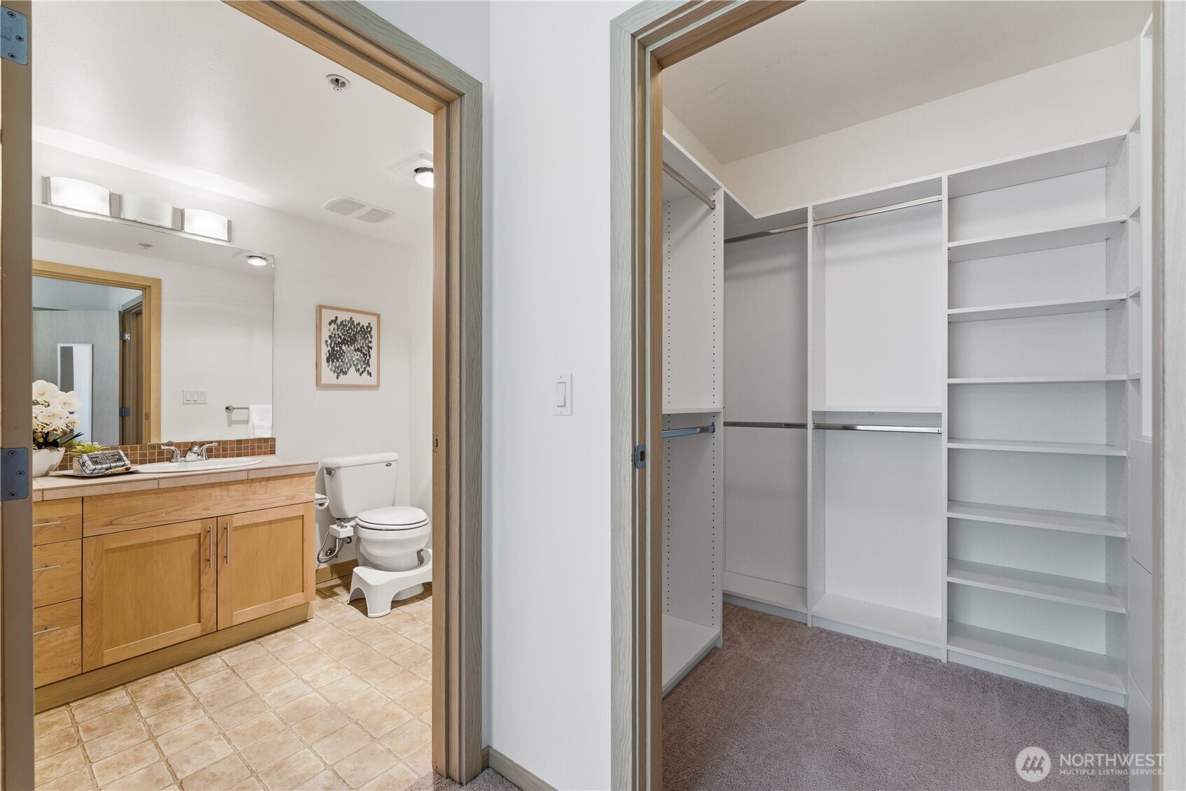 3333 Wallingford Avenue N #203, Seattle, WA 98103-9001