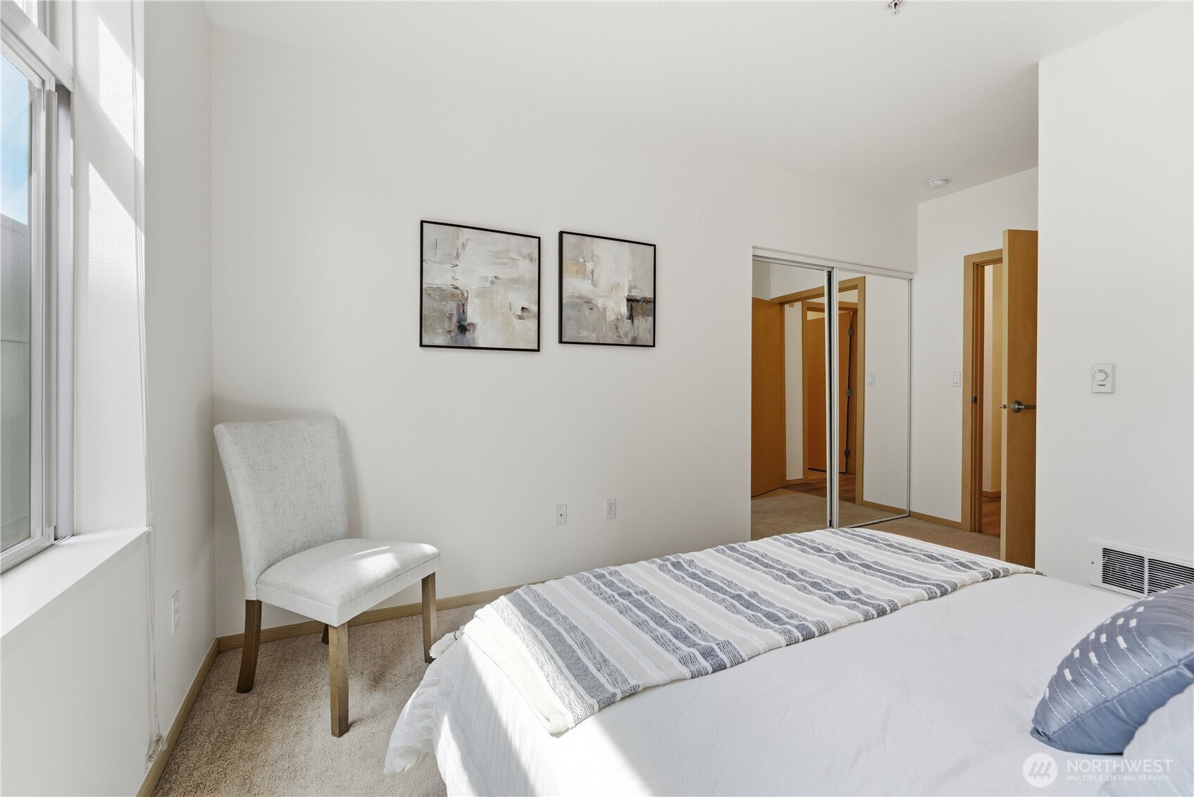 3333 Wallingford Avenue N #203, Seattle, WA 98103-9001