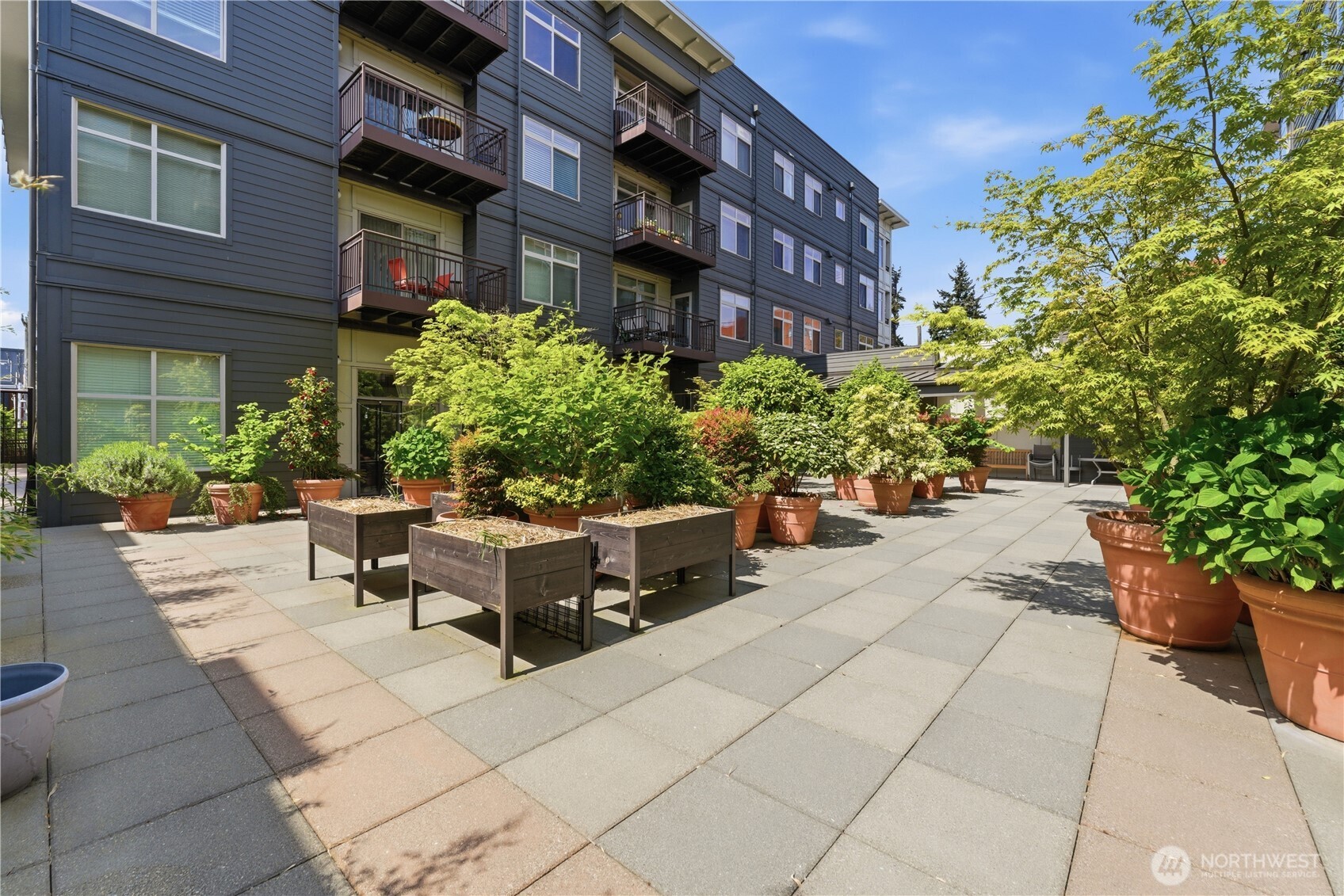 3333 Wallingford Avenue N #203, Seattle, WA 98103-9001