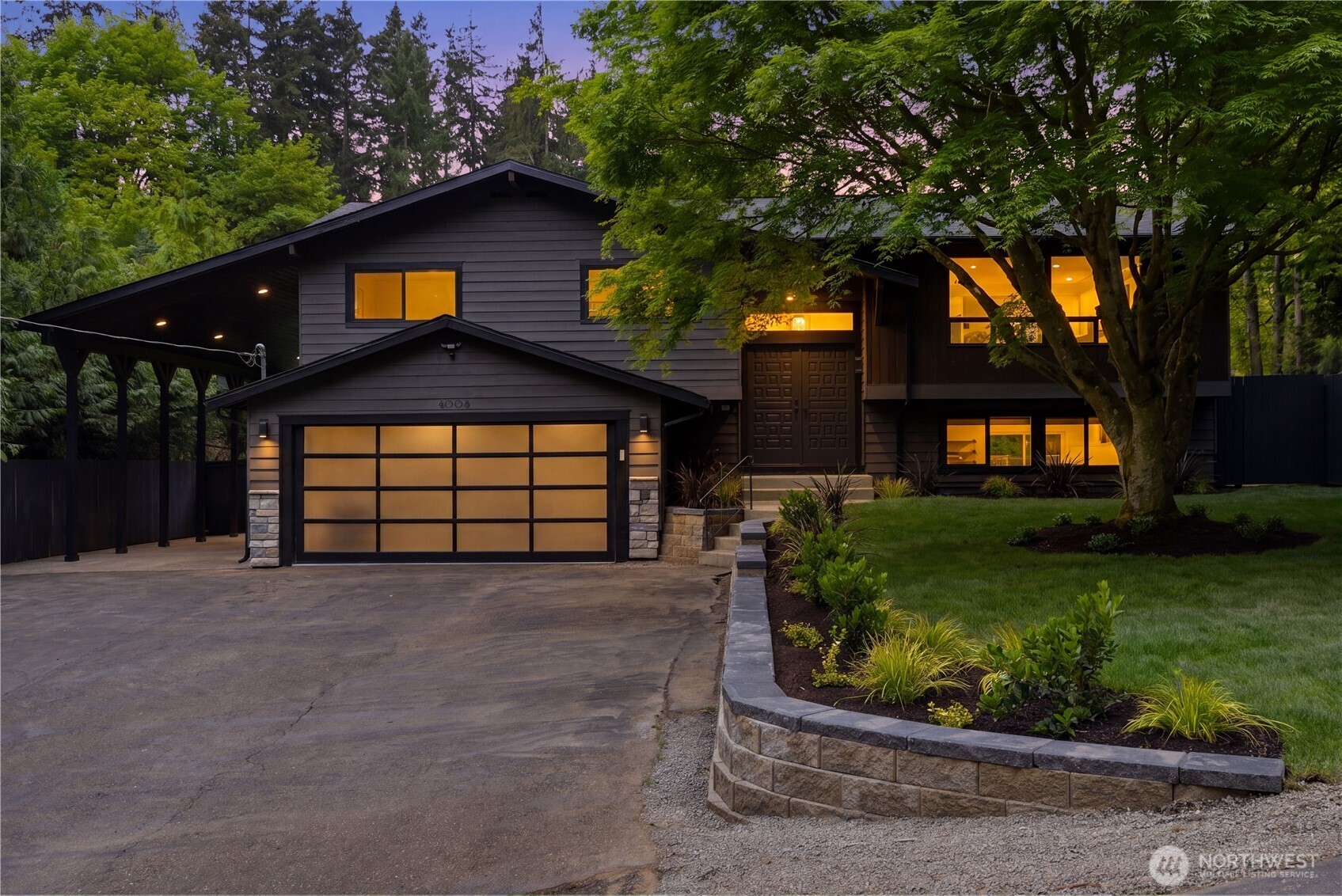 4008 NE 197th Street , Lake Forest Park, WA 98155