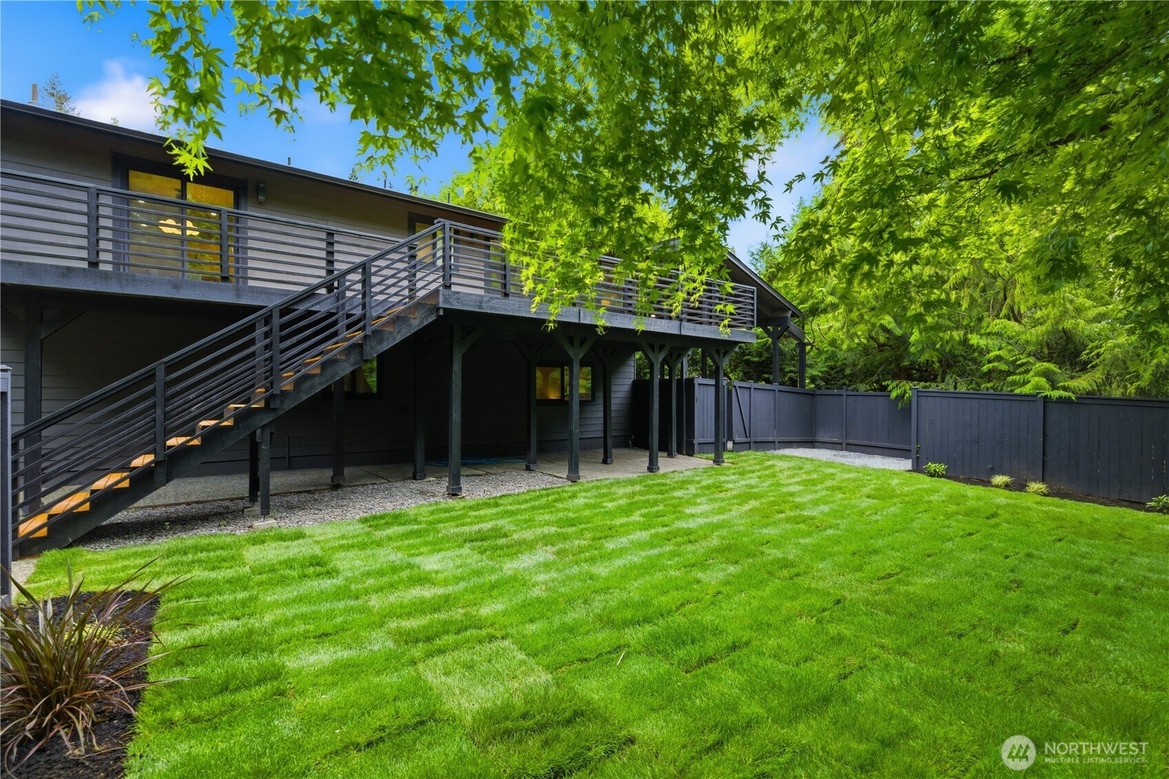 4008 NE 197th Street , Lake Forest Park, WA 98155