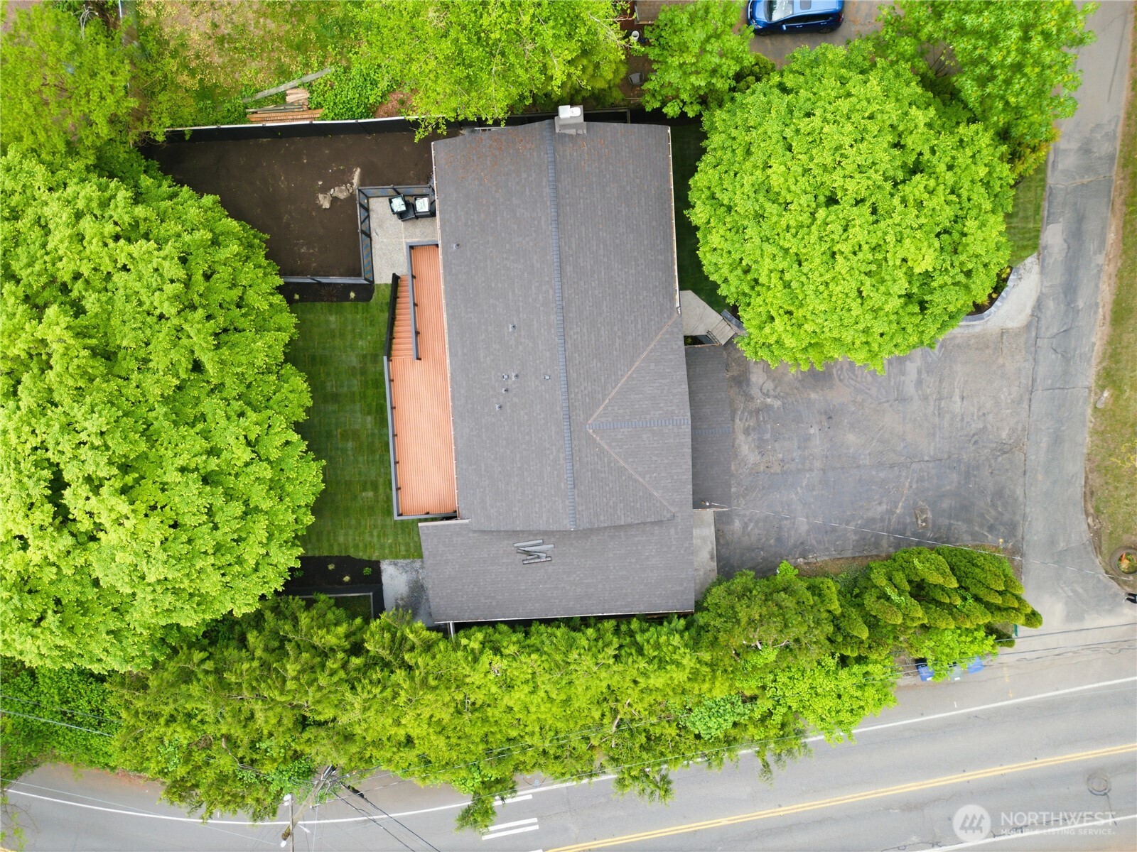 4008 NE 197th Street , Lake Forest Park, WA 98155