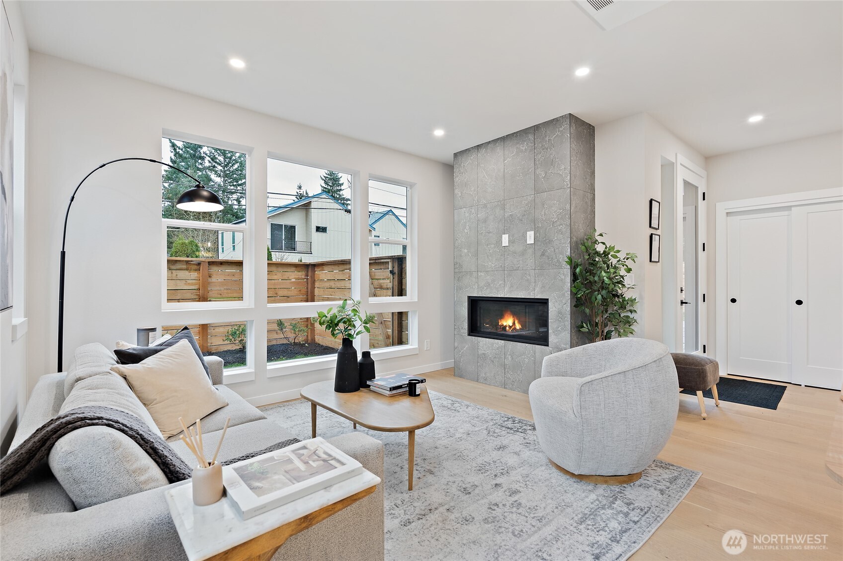 12426 NE 90th Street , Kirkland, WA 98033