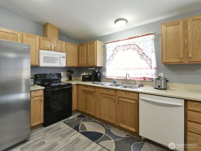 25515 50th Avenue E, Graham, WA 98338 - Photo 6