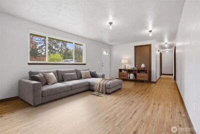 122 Raintree Loop SE, Rainier, WA 98576 - Photo 3