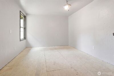 122 Raintree Loop SE, Rainier, WA 98576 - Photo 10