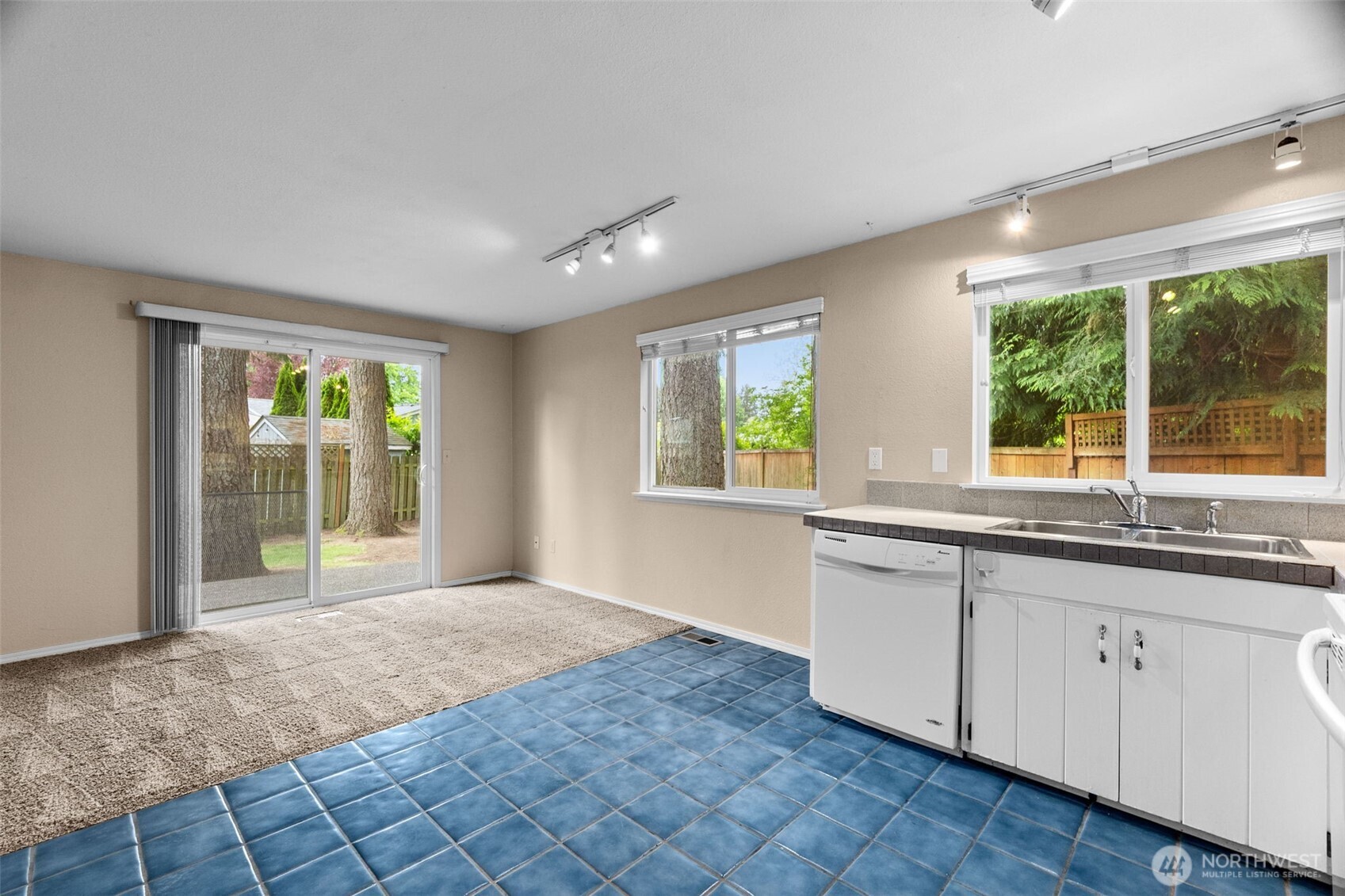 1122 39th Court SE, Tumwater, WA 98501