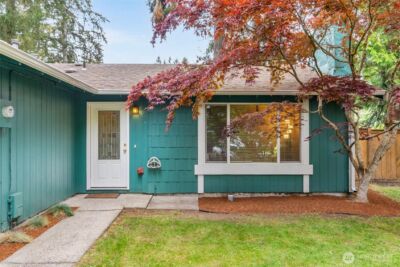 1122 39th Court SE, Tumwater, WA 98501 - Photo 2
