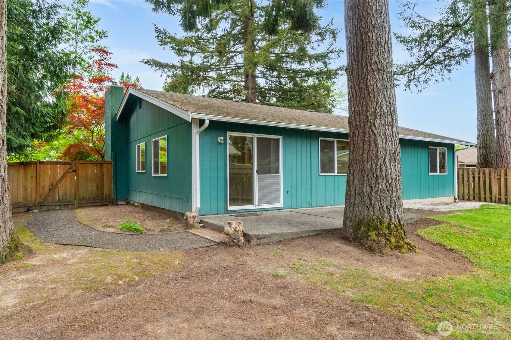 1122 39th Court SE, Tumwater, WA 98501