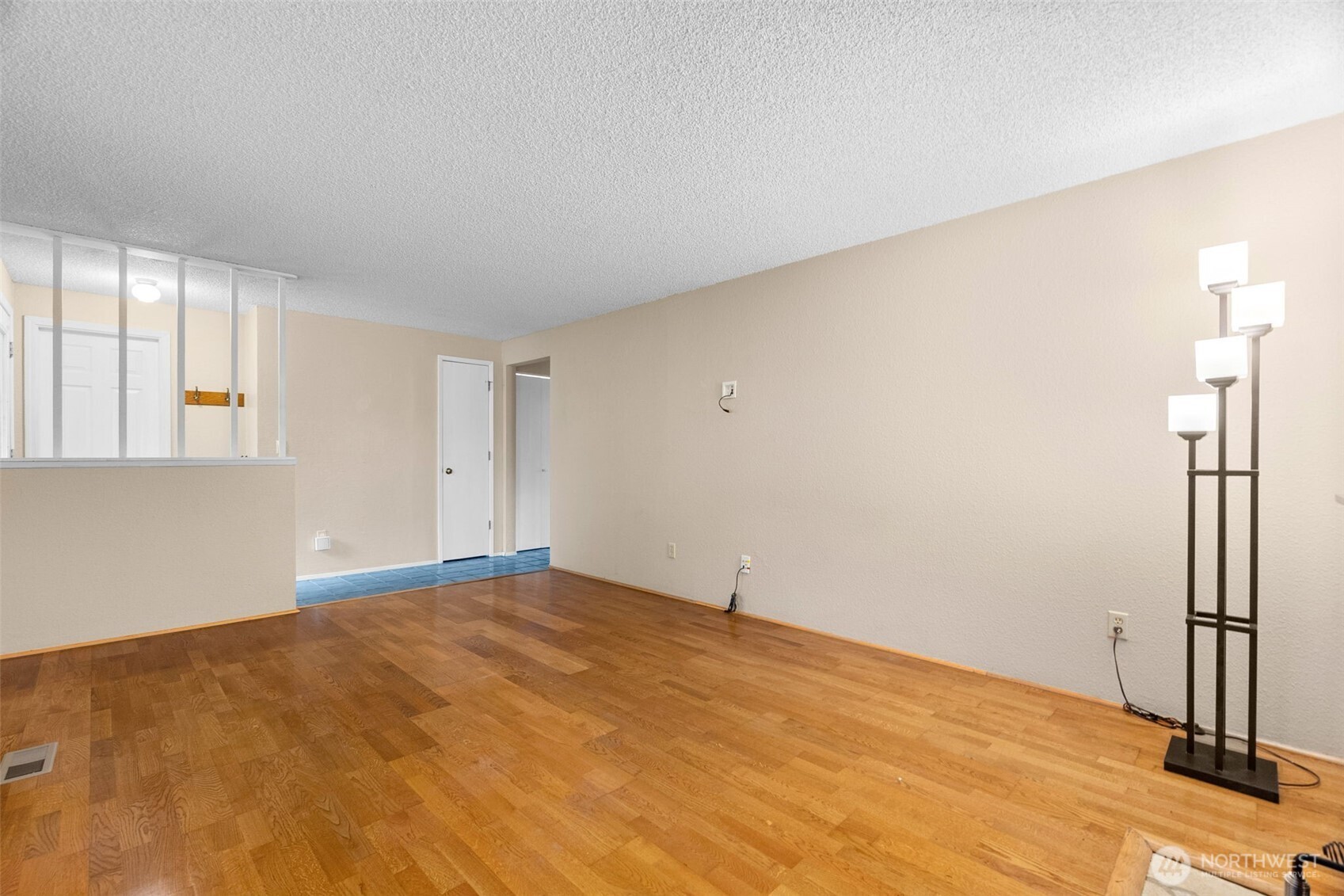 1122 39th Court SE, Tumwater, WA 98501