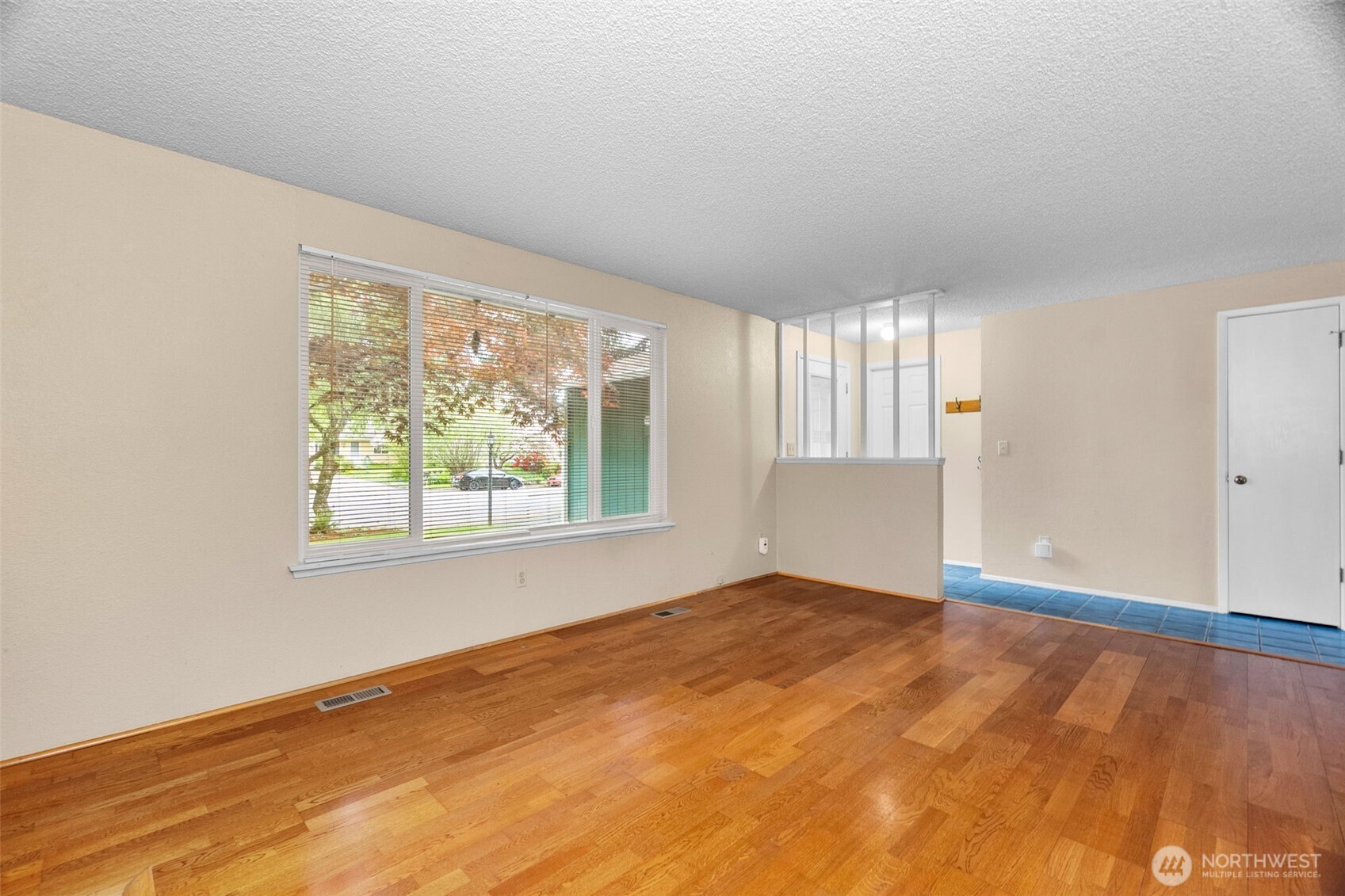 1122 39th Court SE, Tumwater, WA 98501