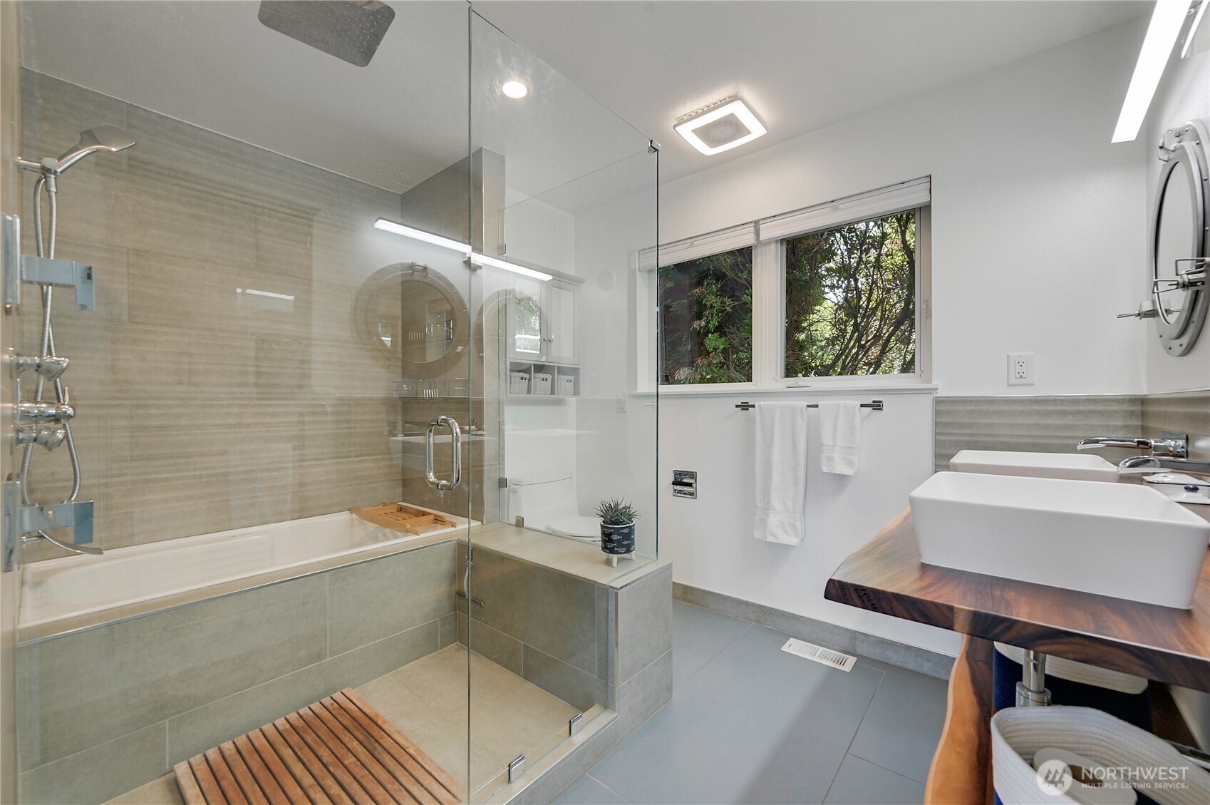 30 Adventurer Lane , Port Ludlow, WA 98365