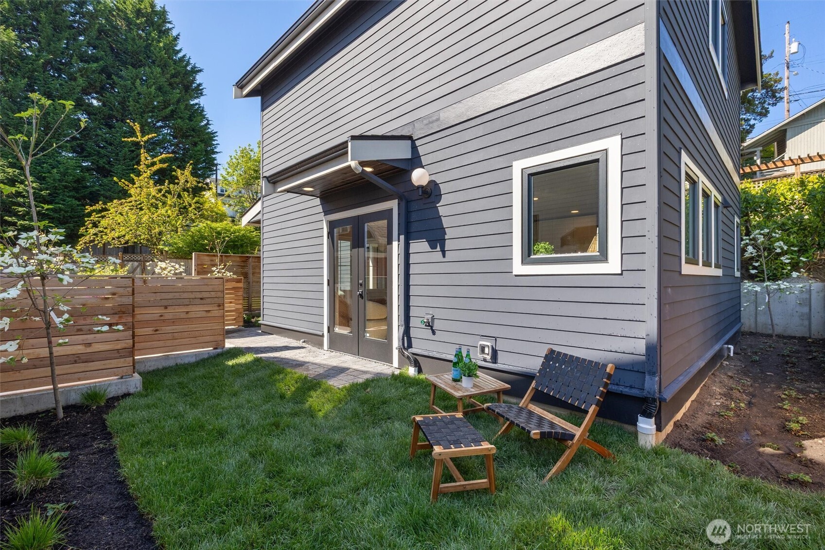 909 32nd Avenue S #C, Seattle, WA 98144