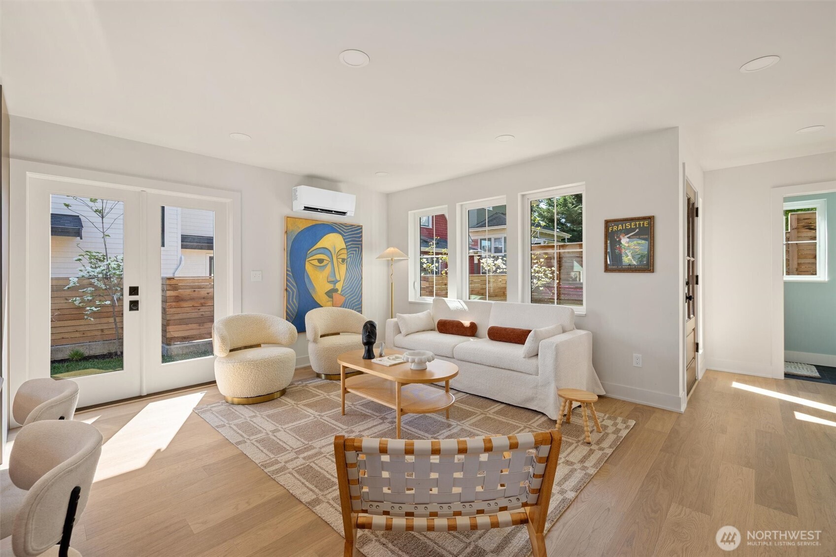 909 32nd Avenue S #C, Seattle, WA 98144