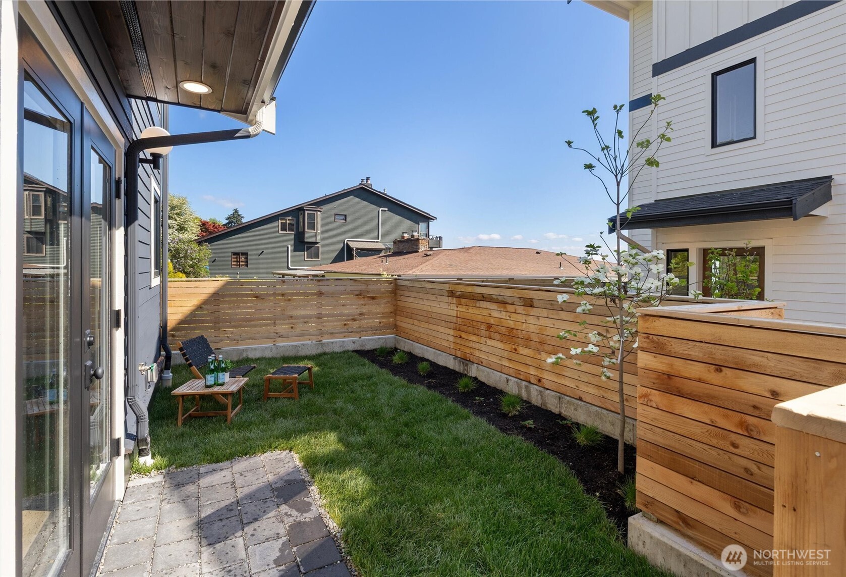 909 32nd Avenue S #C, Seattle, WA 98144