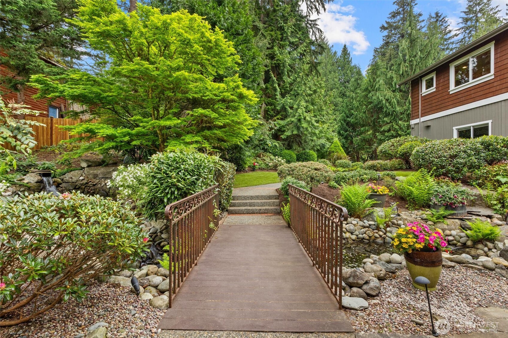 5627 W Flowing Lake Road , Snohomish, WA 98290