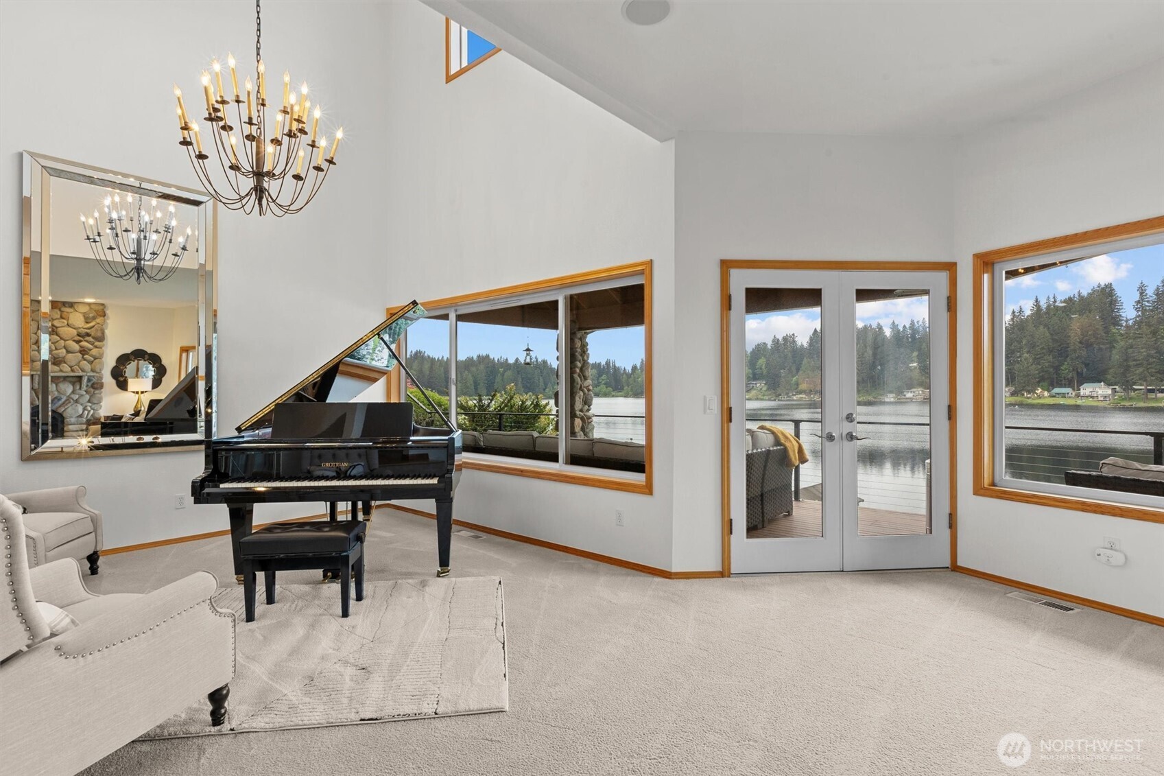 5627 W Flowing Lake Road , Snohomish, WA 98290