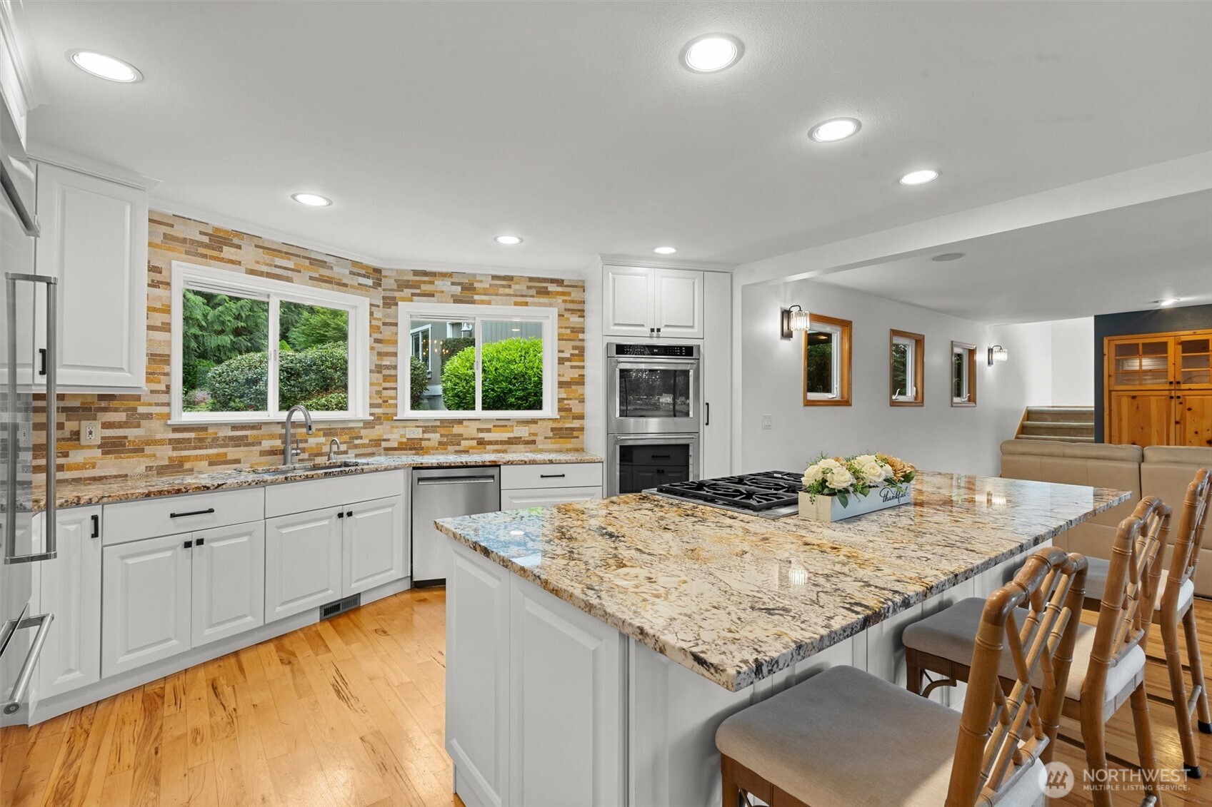 5627 W Flowing Lake Road , Snohomish, WA 98290