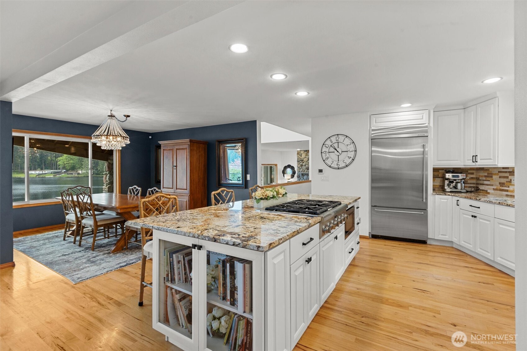 5627 W Flowing Lake Road , Snohomish, WA 98290