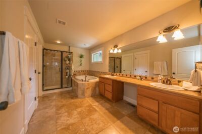 6031 139th Lane SW, Rochester, WA 98579 - Photo 15