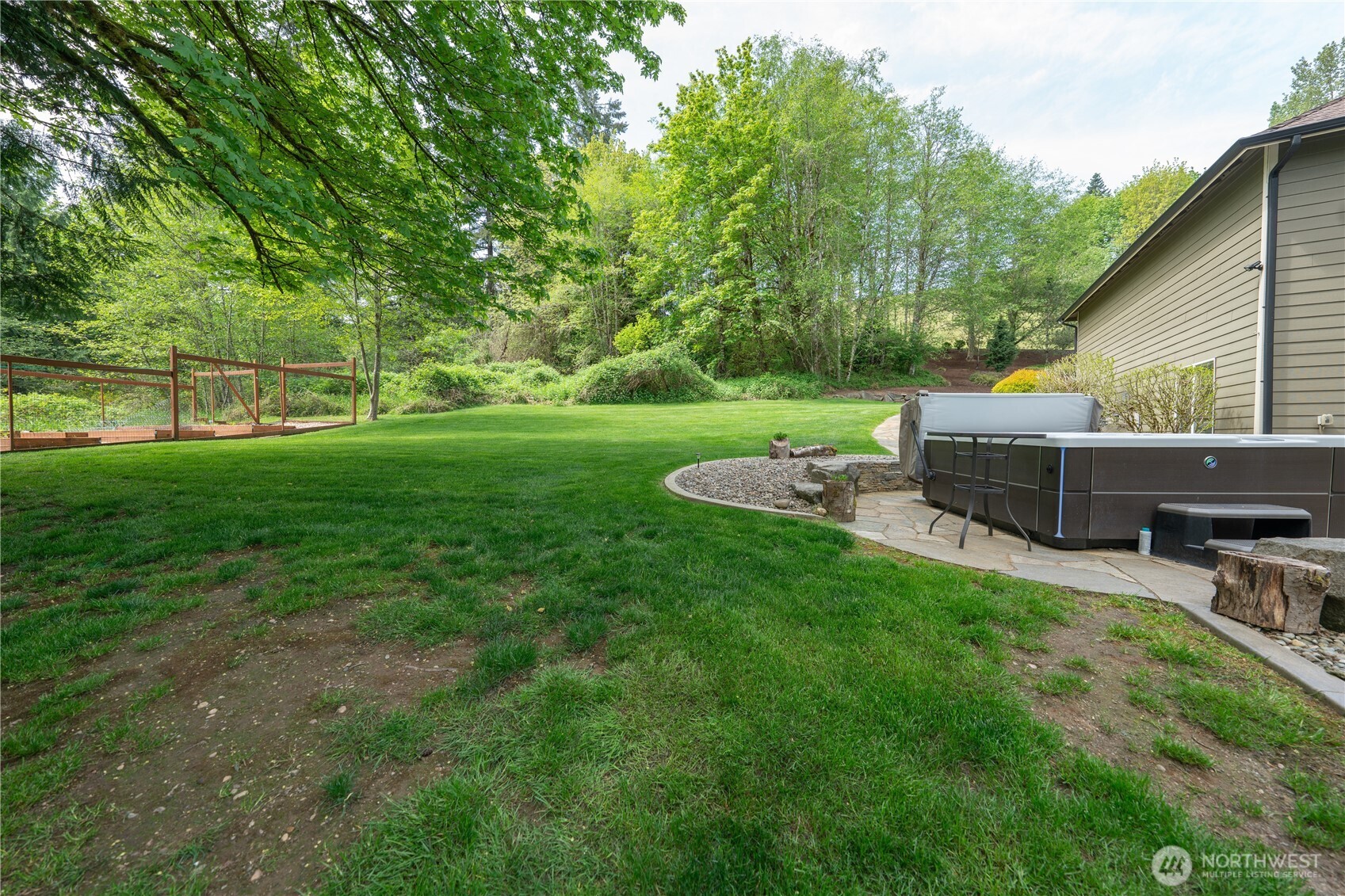 6031 139th Lane SW, Rochester, WA 98579