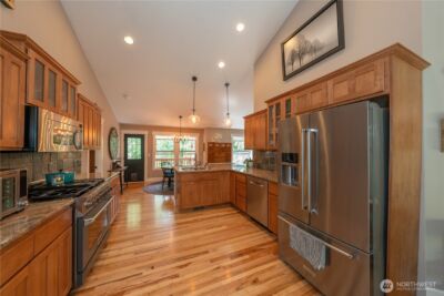 6031 139th Lane SW, Rochester, WA 98579 - Photo 10