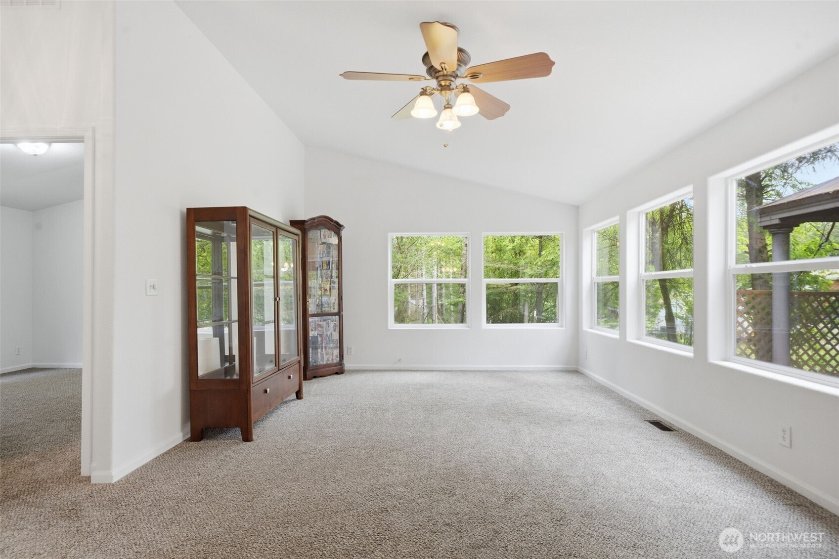 71 E Richardson Road , Belfair, WA 98528