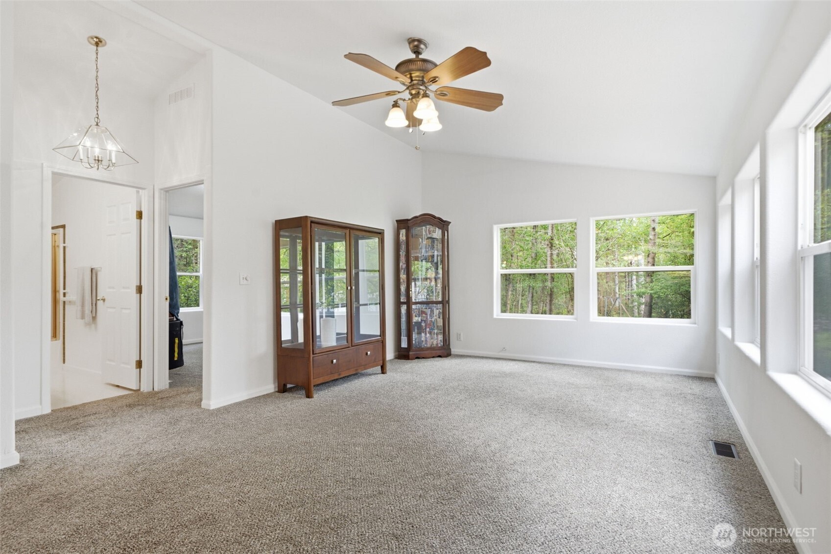 71 E Richardson Road , Belfair, WA 98528