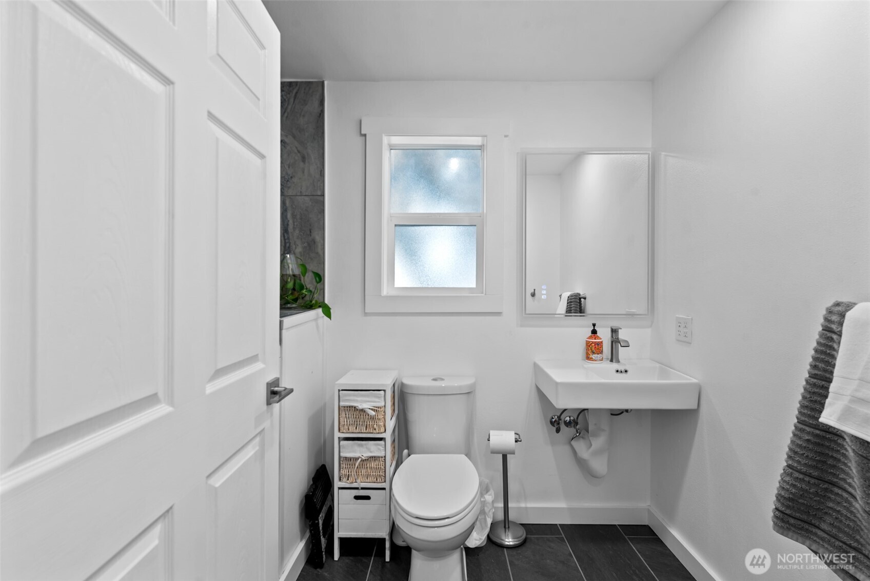 1750 Methow Street , Wenatchee, WA 98801