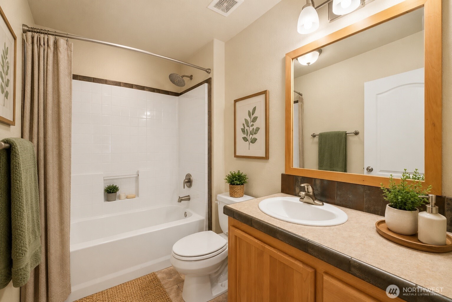 434 John Jacobs Road , Port Angeles, WA 98362
