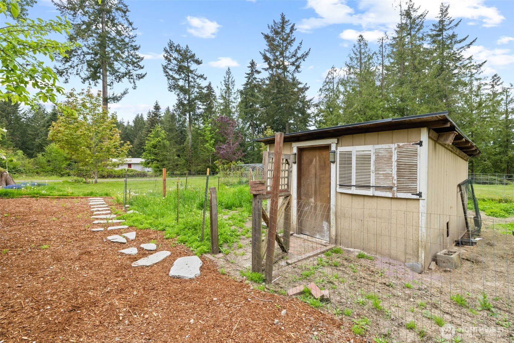 434 John Jacobs Road , Port Angeles, WA 98362