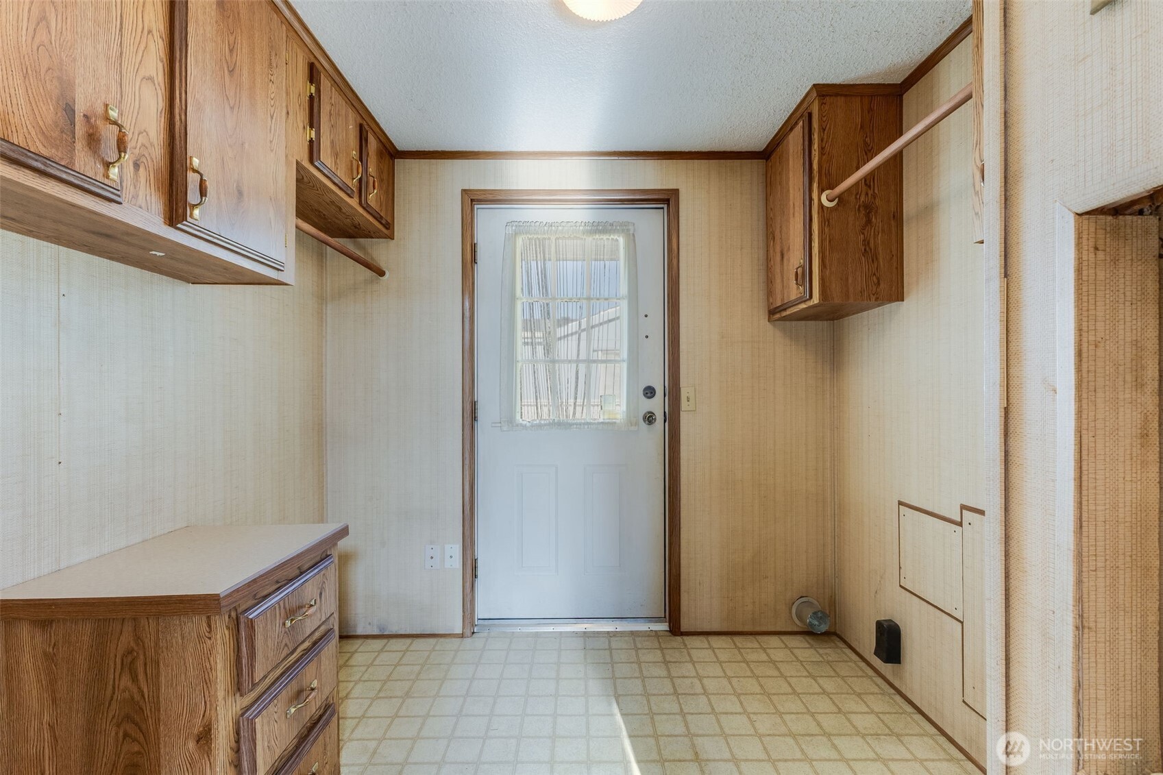 803 E 82nd Street Ct #14, Tacoma, WA 98404