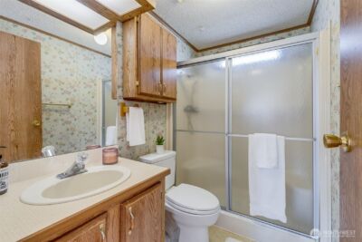 803 E 82nd Street Ct #14, Tacoma, WA 98404 - Photo 9