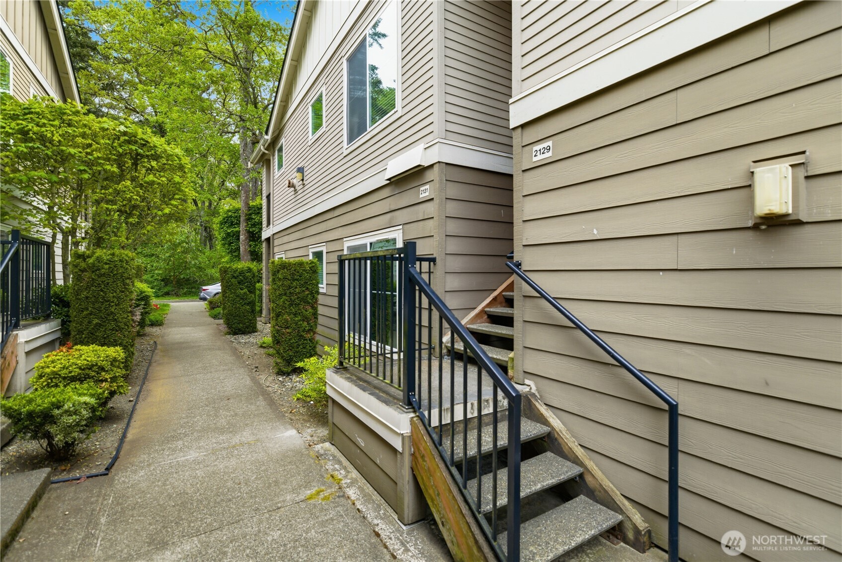 2131 Hammond Ave #D9, Dupont, WA 98327