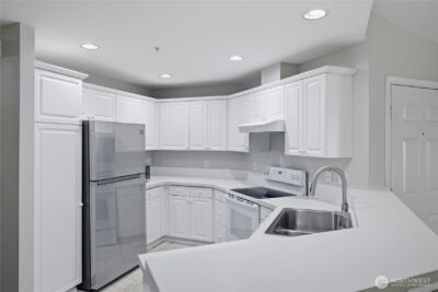 2131 Hammond Ave #D9, Dupont, WA 98327 - Photo 20