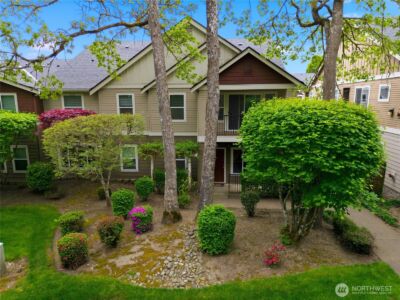 2131 Hammond Ave #D9, Dupont, WA 98327 - Photo 2