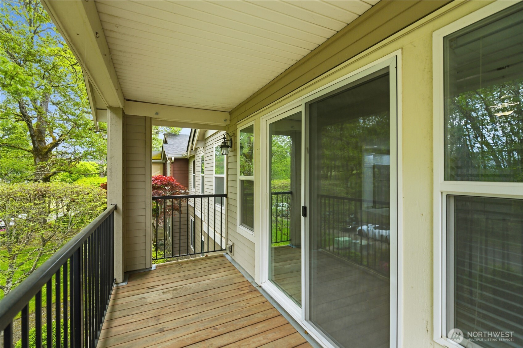 2131 Hammond Ave #D9, Dupont, WA 98327
